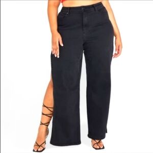 FTF High Rise Side Slit Relaxed Fit Black Wash Jeans. Sz.20
